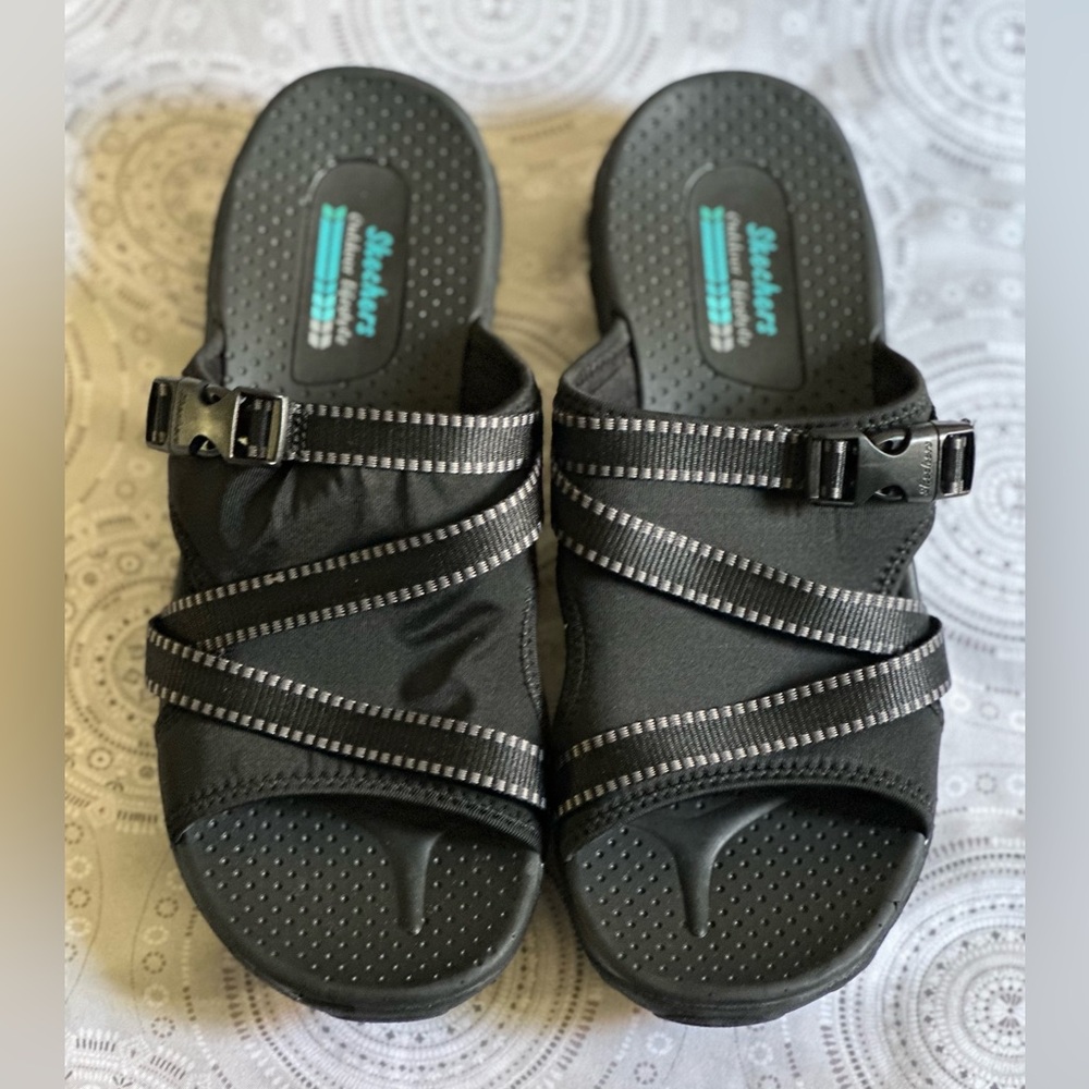 Skechers Women's Outdoor Lifestyle Sandal Size 10